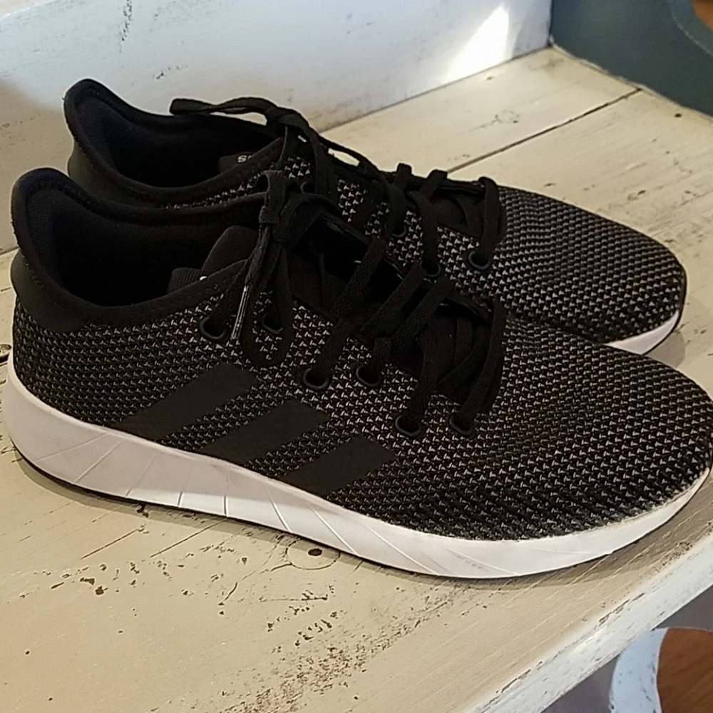 adidas Women’s  Black and White Athletic Sneakers